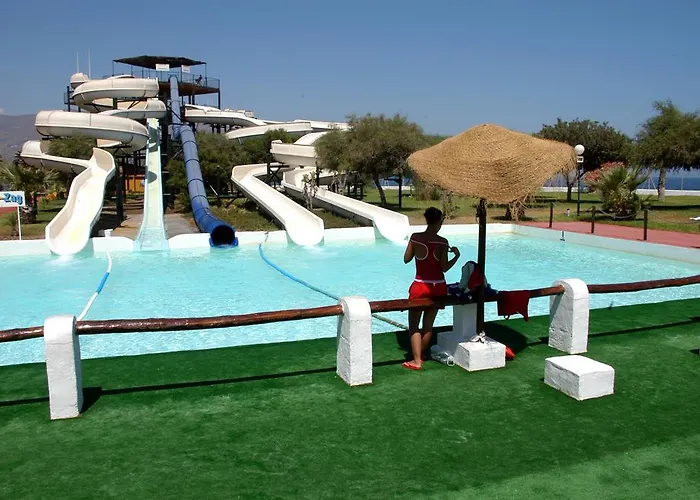 Üdülőpark Casas Adosadas Lambda